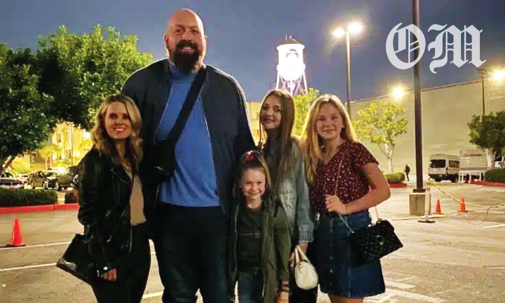 Who Is Bess Katramados? Big Show’s Wife, Life, and Career